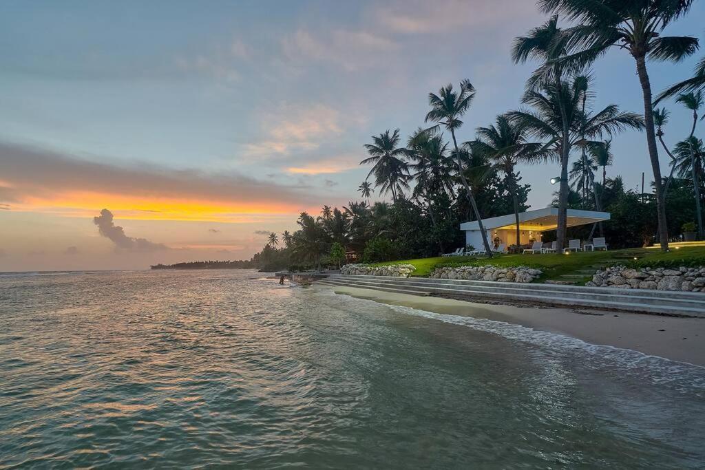 Апартаменти Aquarella Sunset Caribbean Beachfront Gataway Хуан-Доліо Екстер'єр фото